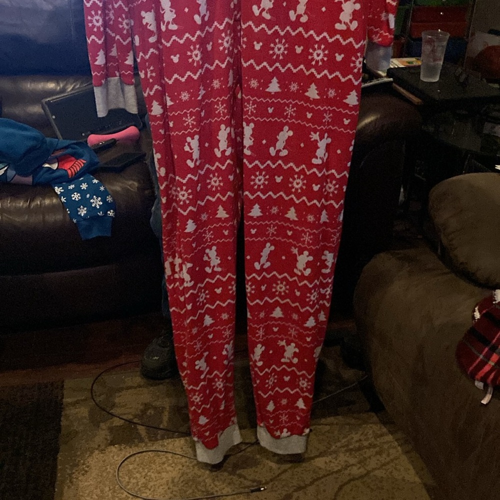 Disney adult onesie - Picture 2 of 5